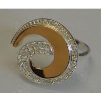 Кольцо Sil серебряное с золотом 095к 18.5 Белый (S